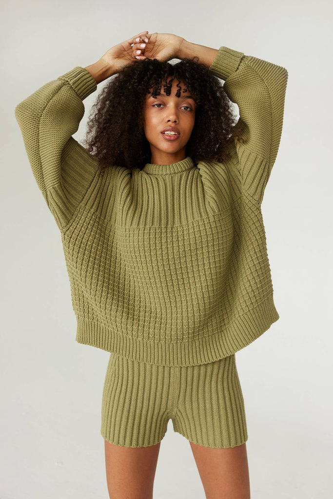 Delčia Chunky Knit Sweater - olive green chunky sweater