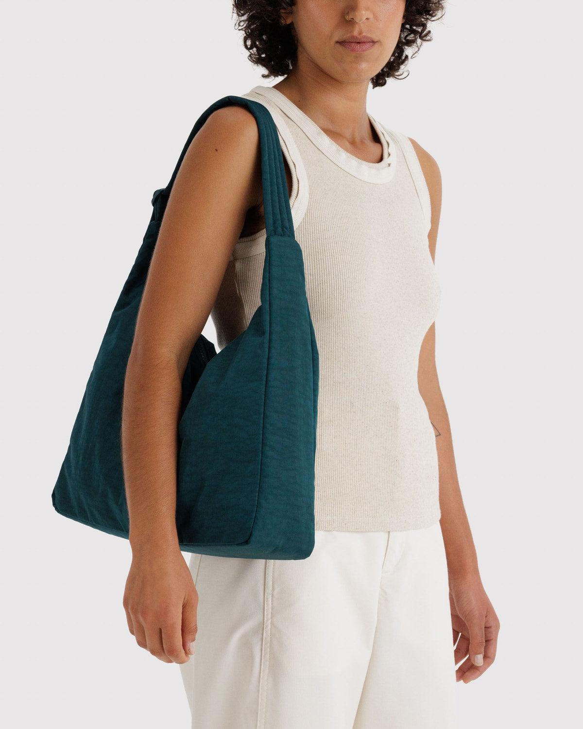 Baggu Nylon Shoulder Bag – CONRADO®