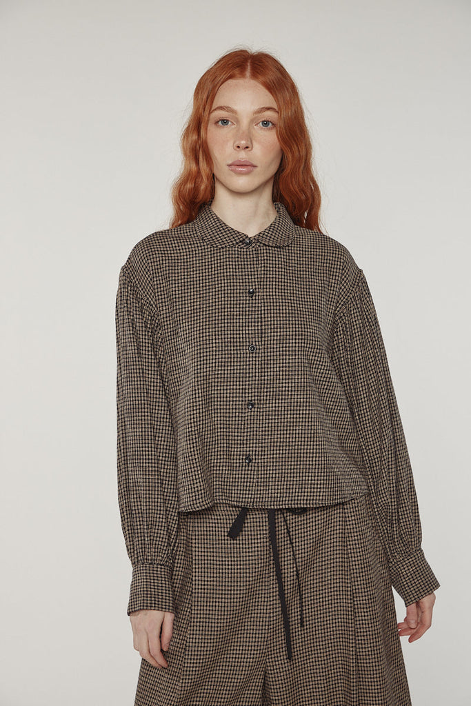 Amente Volume Sleeve Blouse