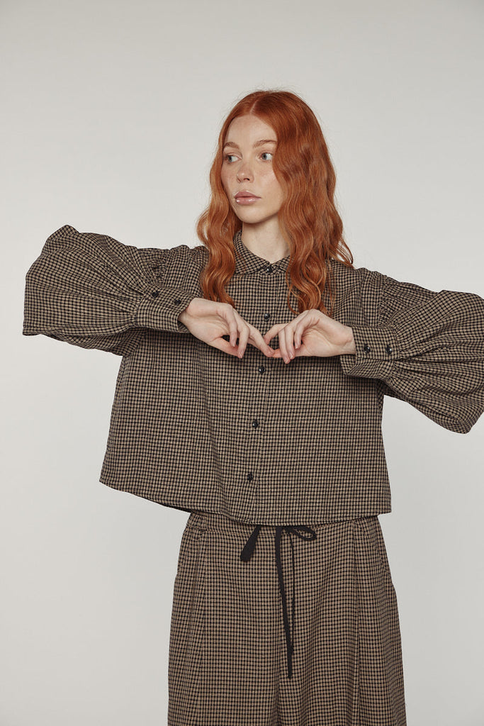 Amente Volume Sleeve Blouse