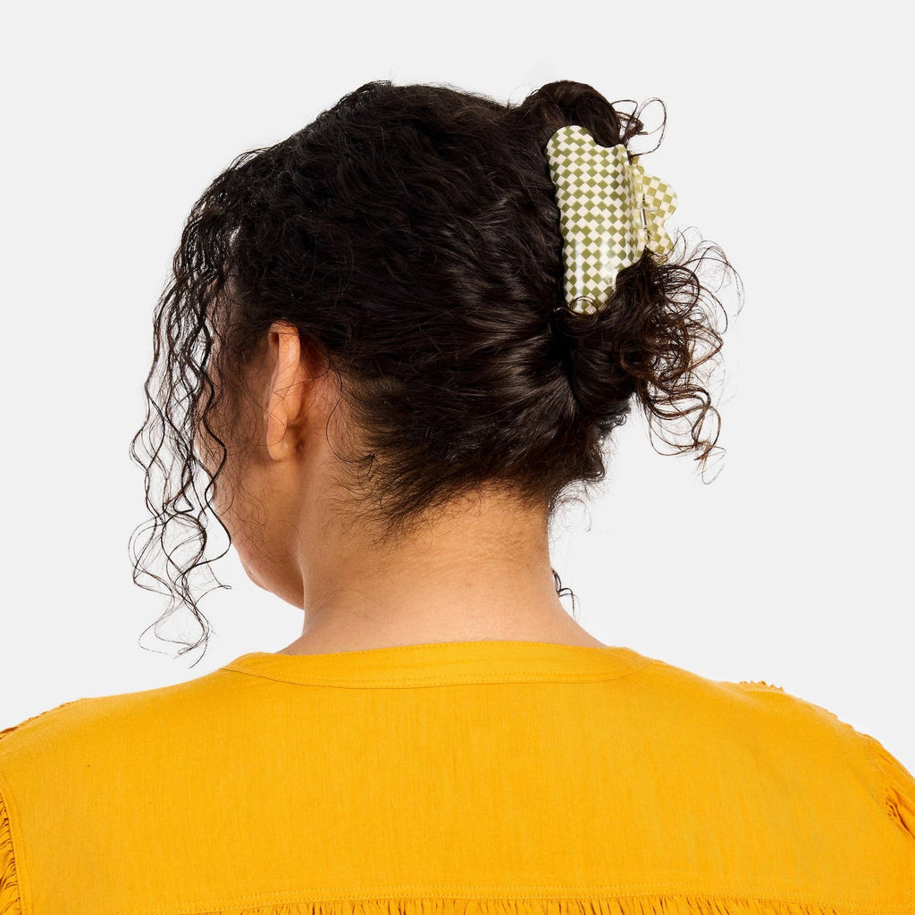 CHUNKS - Baby Nimbus Claw in Olive Check