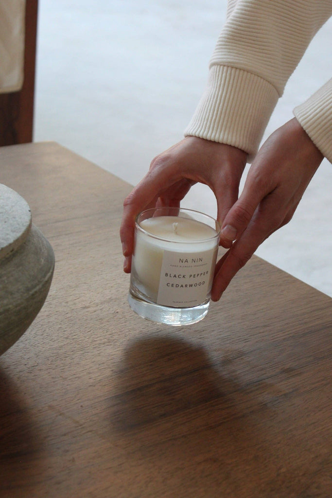 Na Nin - Black Pepper & Cedarwood Candle 5oz