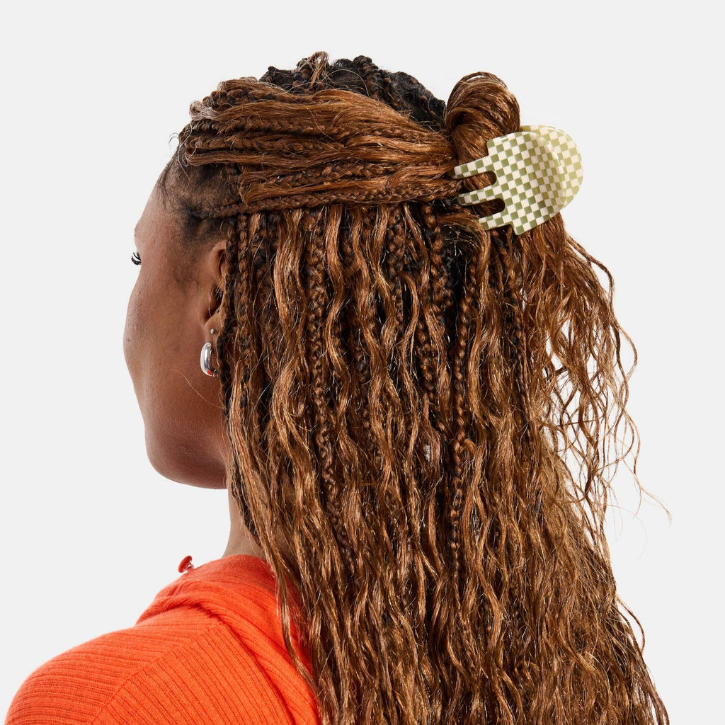 CHUNKS - Ursa Claw in Olive Check