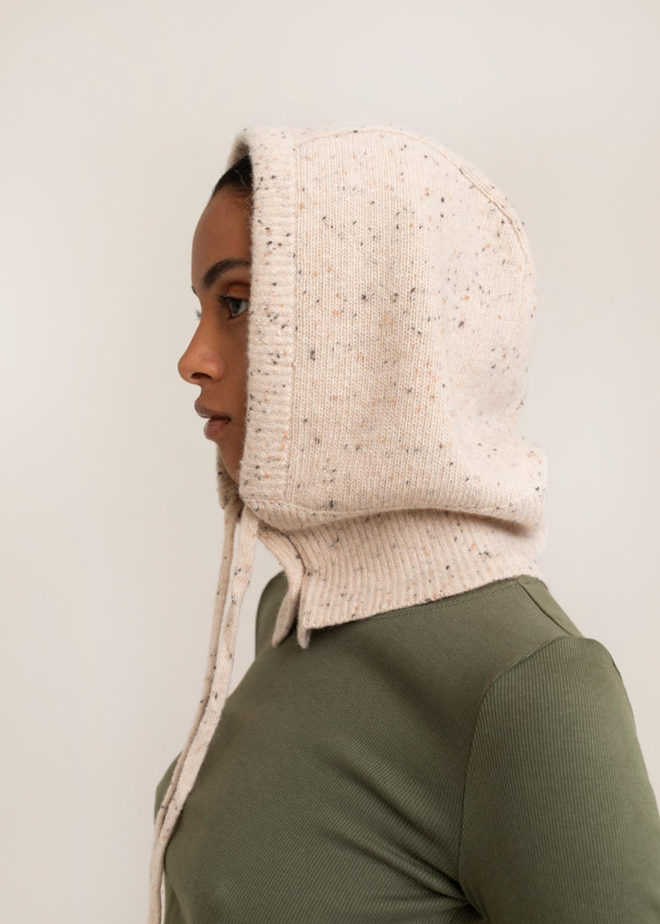 Paper Label Knitted Bara Hood