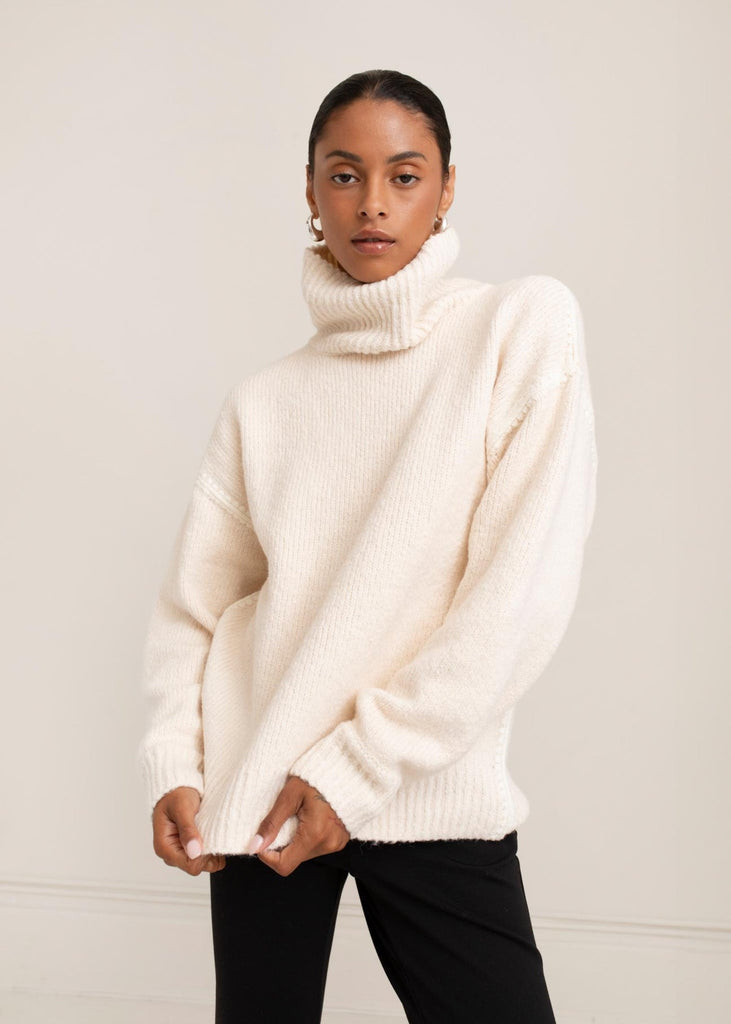Paper Label Ari Turtle Neck Sweater - Cream