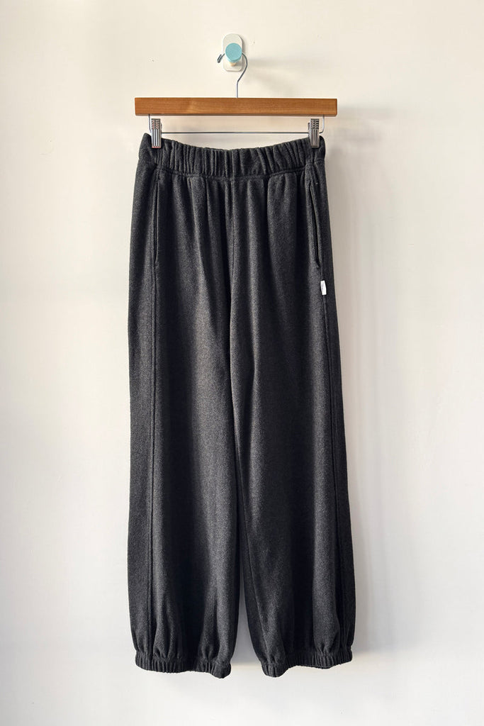 Le Bon Shoppe - Pointelle Balloon Pants - Charcoal