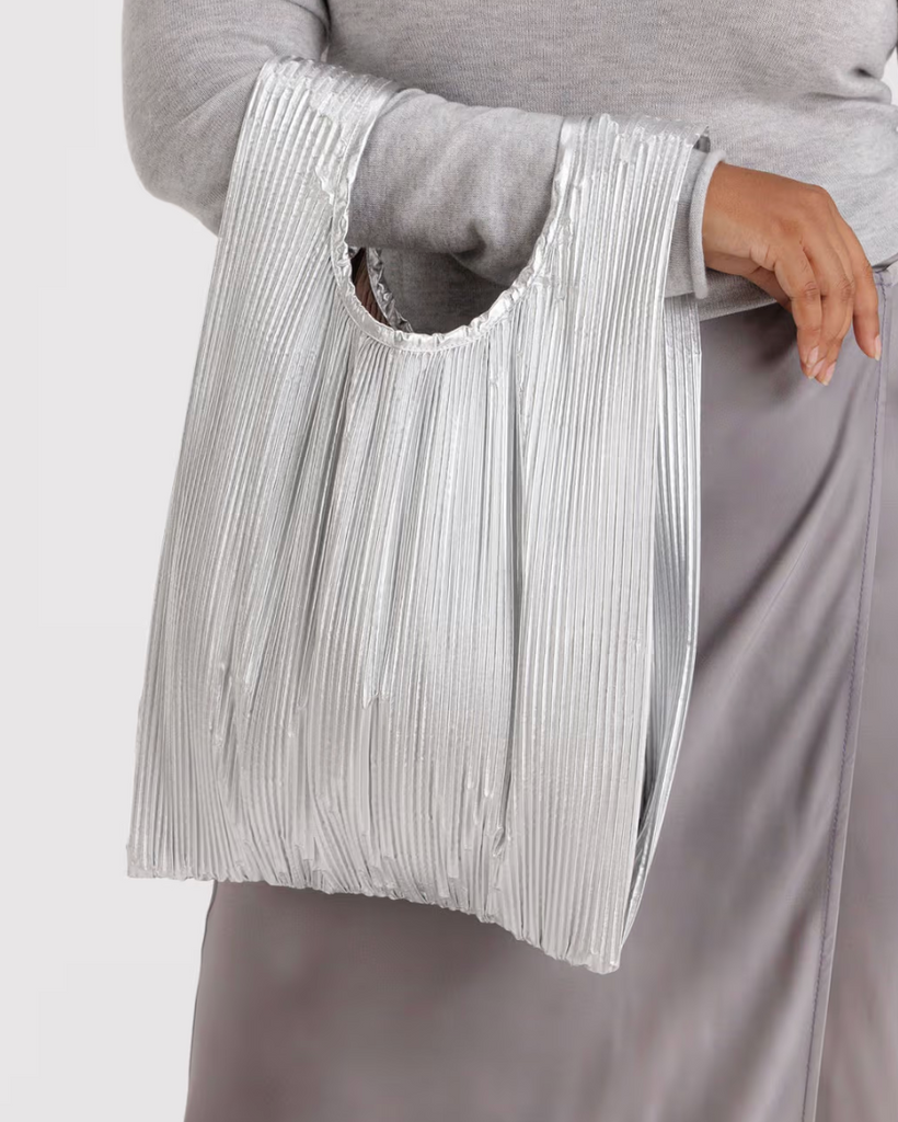 Pleated Baggu - Chrome Metallic  