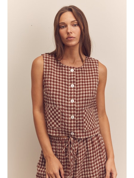 Amente Sleeveless Button Down Brick Top