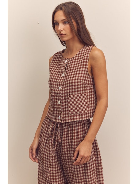 Amente Sleeveless Button Down Brick Top