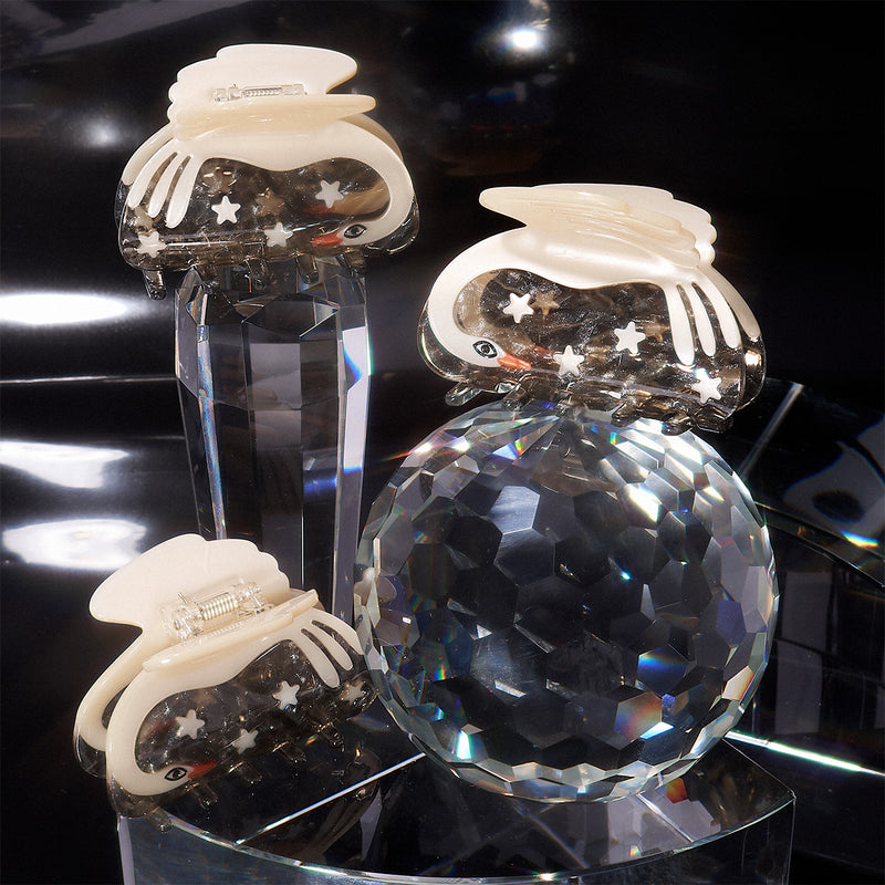 Winona Irene Cygnus Claw