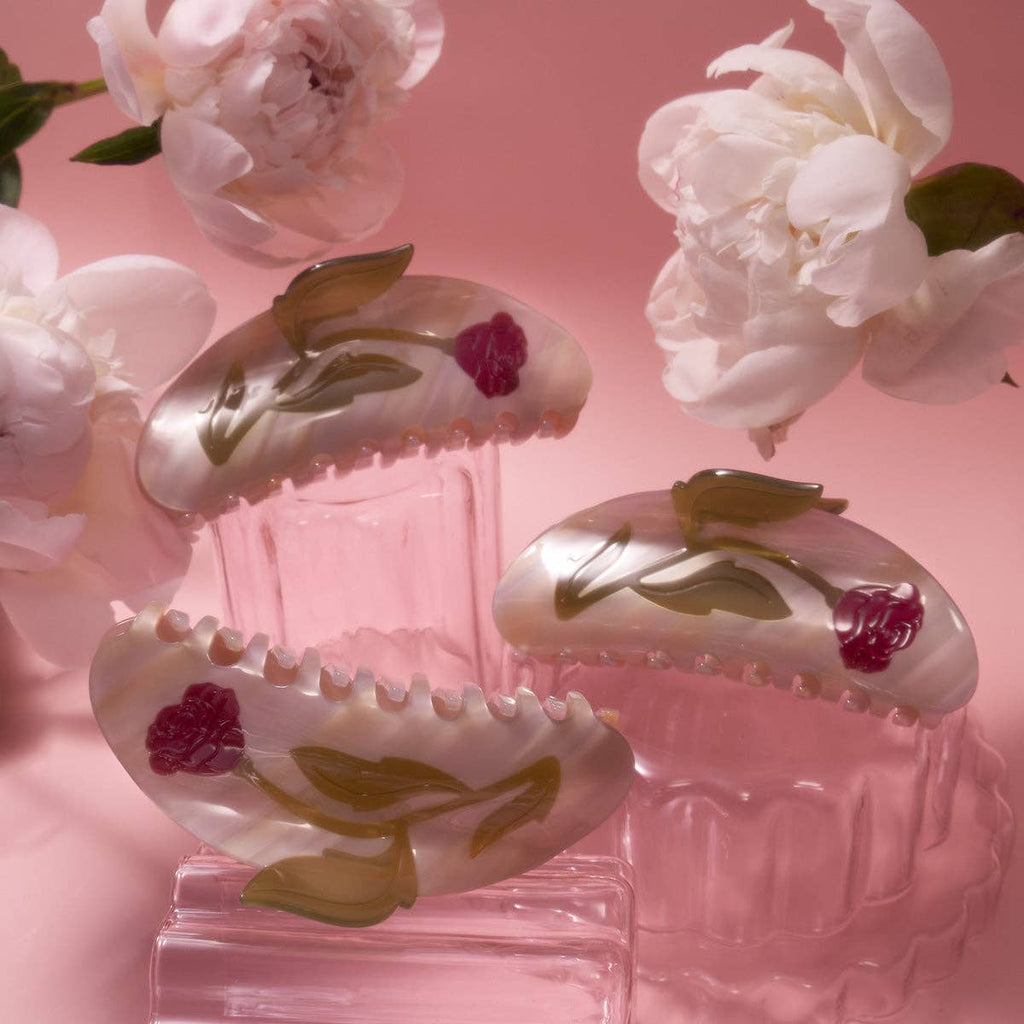 WINONA IRENE - Wild Rose Long Claw