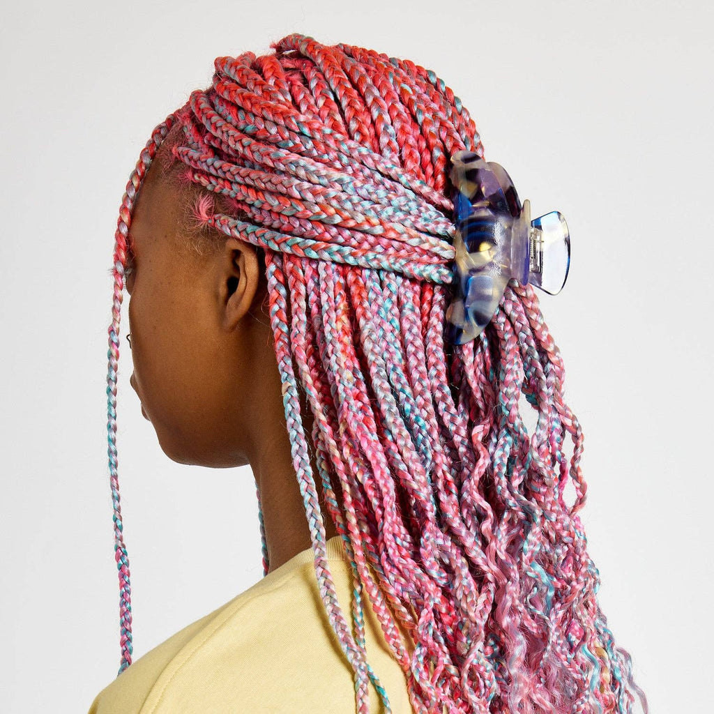 CHUNKS Baby Dolly Claw in Milk Jelly