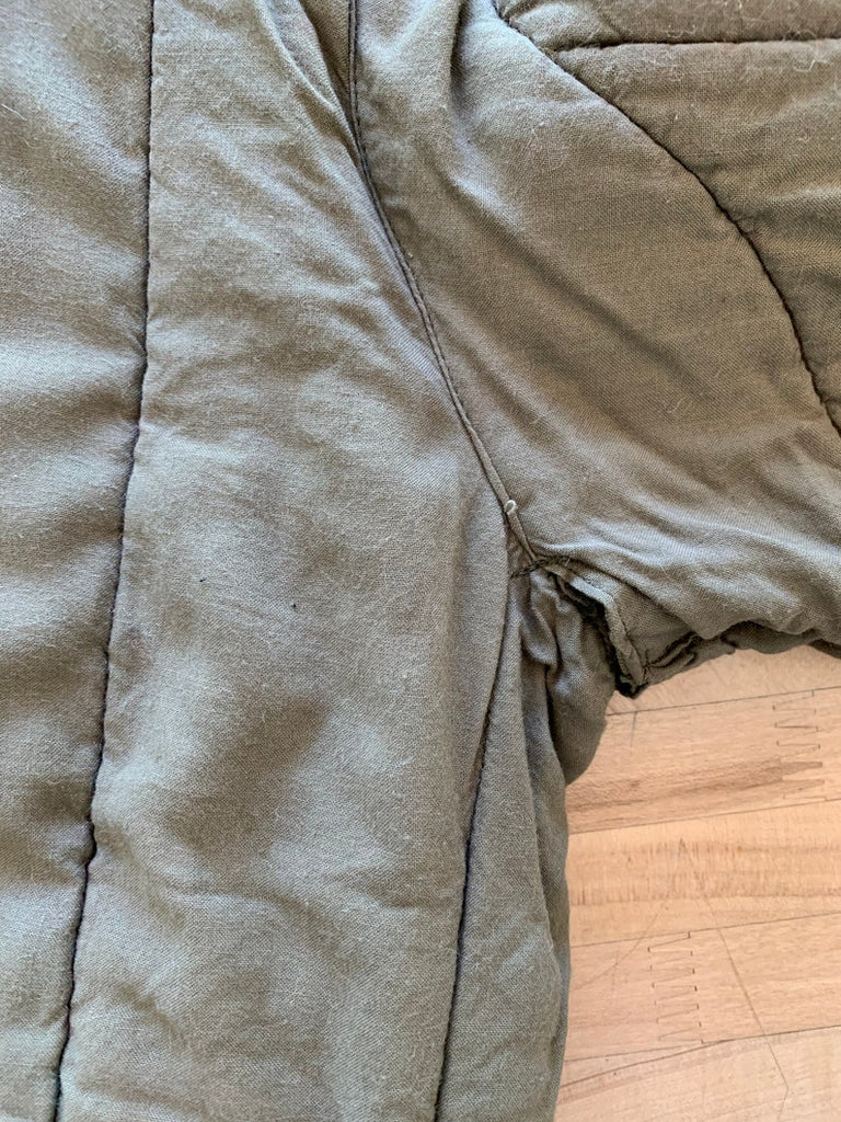 Rawson Vintage Cotton Quilt Liner Jacket Armpit Vent Detail