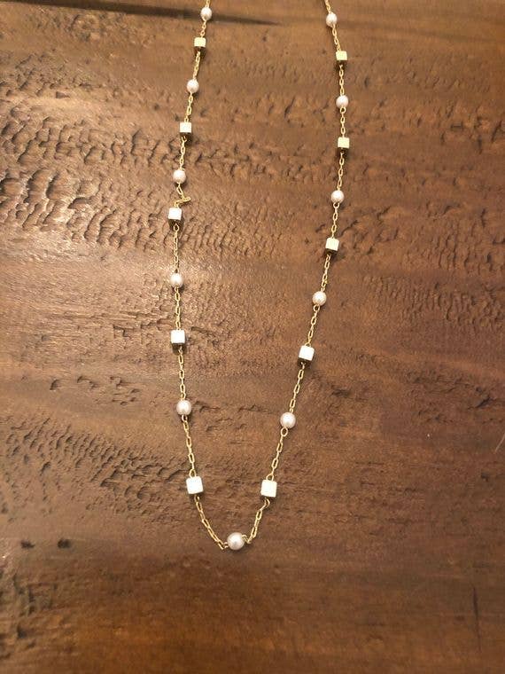 Pearl and Gold Cube Chain Choker Necklace