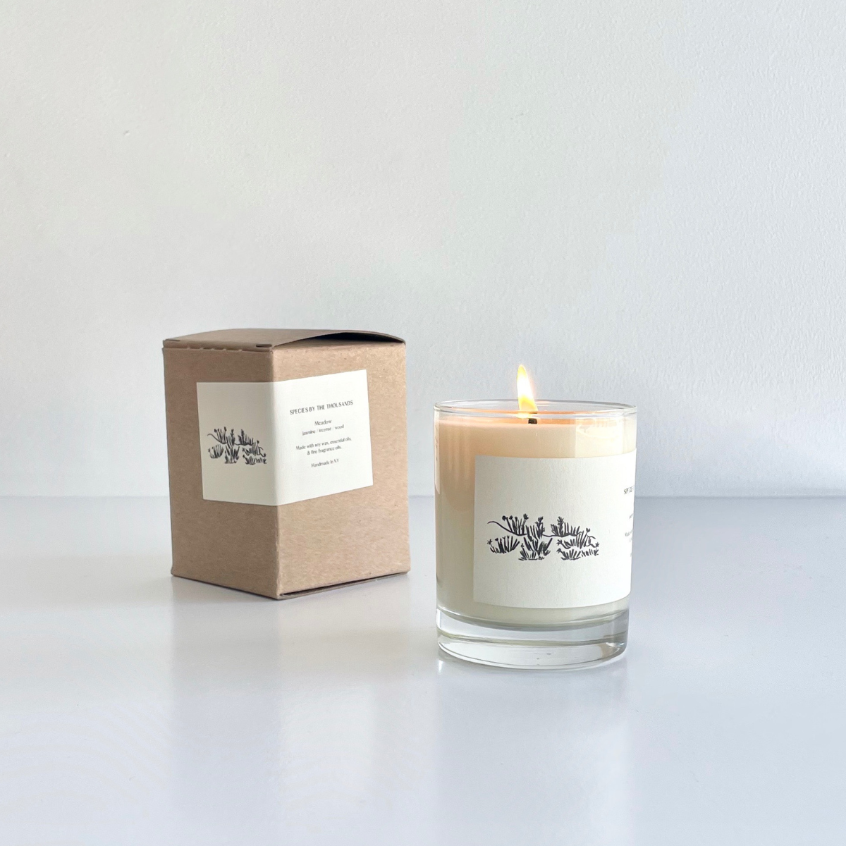 Meadow - Jasmine, Incense, and Wood Soy Candle – CONRADO®