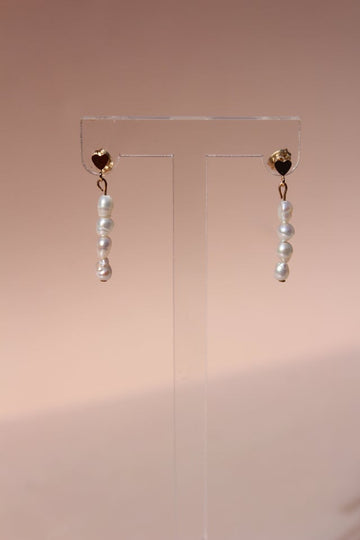 Heart and Pearls Earring
